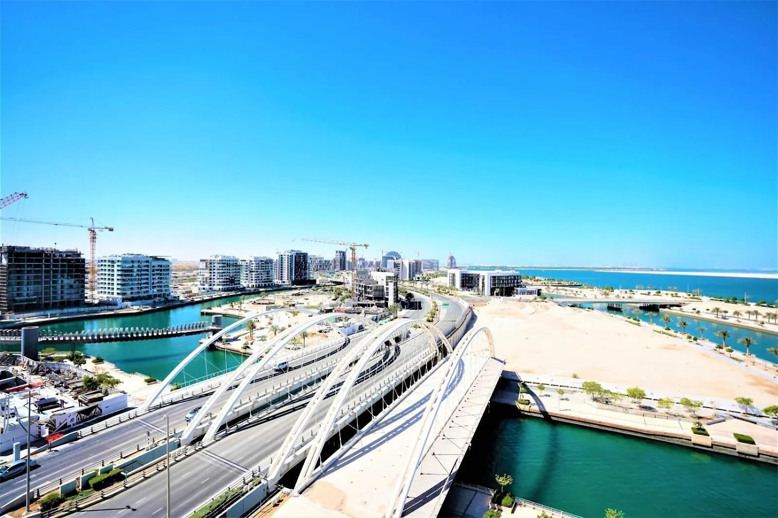 Studio In Al Hadeel Hosted By Voyage Abu Dhabi 0*,  Forenede Arabiske Emirater